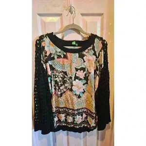 Farm Rio Anthropologie Floral Crochet Knit Sweater Top Multicolor M Boho Artsy